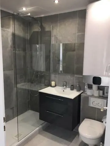 Picsine, Tennis Sevigne 300m * Deauville