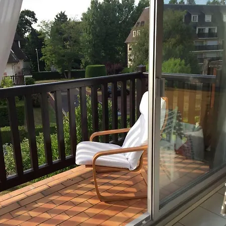 Apartman Picsine, Tennis Sevigne 300m *